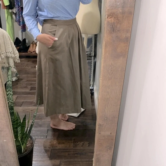 David Harkham international vintage tan pleated skirt size 10 wool - Picture 2 of 6